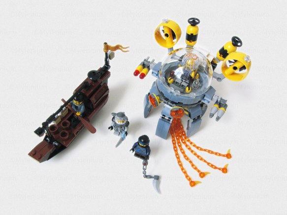 LEGO The LEGO Ninjago Movie, Flying Jelly Sub (70610), Overview