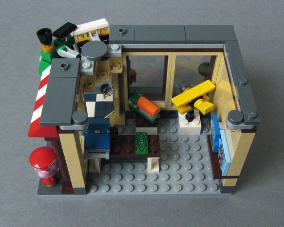 LEGO Creator, Toy Shop Town House (31105), Module, Ground Floor