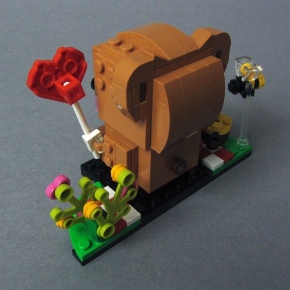LEGO Brickheadz, Bear (40379), Back Left View