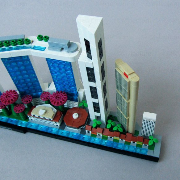 LEGO Architecture, Singapore (21057), Skyscrapers, Front View
