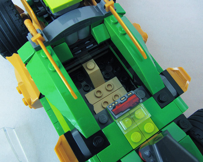 LEGO Ninjago, Lloyd's Race Car EVO (71763), Cockpit