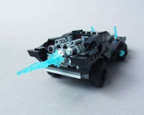 LEGO Super Heroes, Batmobile: The Penguin Chase (76181), Engine
