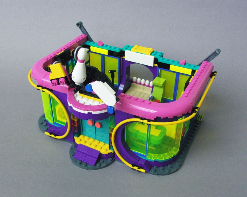 LEGO Friends, Roller Disco Arcade (41708), Closed, Front Left View