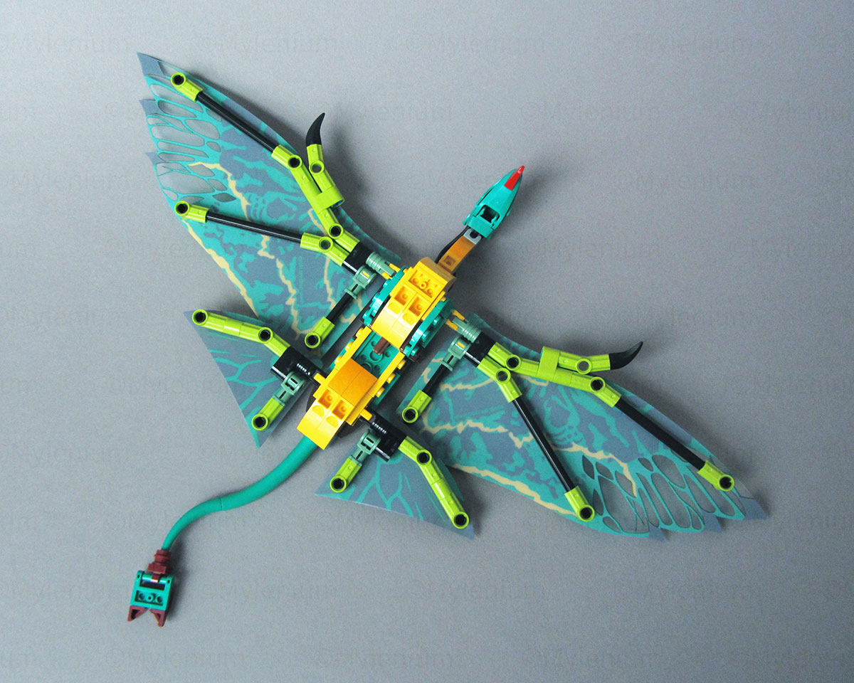 LEGO Avatar, Jake & Neytiri First Banshee Flight (75572), Ikran Neytiri, Underside View