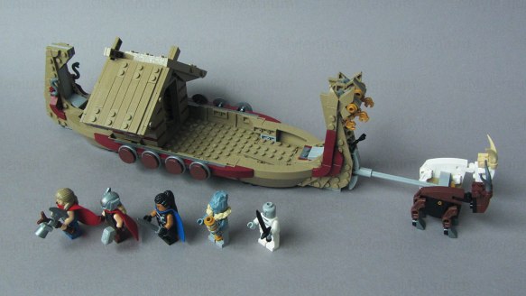 LEGO Super Heroes, The Goat Boat (76208), Overview