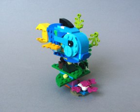 LEGO Creator, Exotic Parrot (31136), Fish, Front Right View